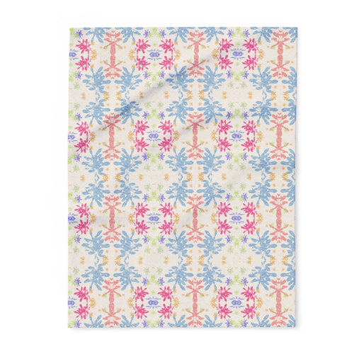 Blue Arctic Fleece Blanket — Pastel Snowflake Pattern Cozy Throw